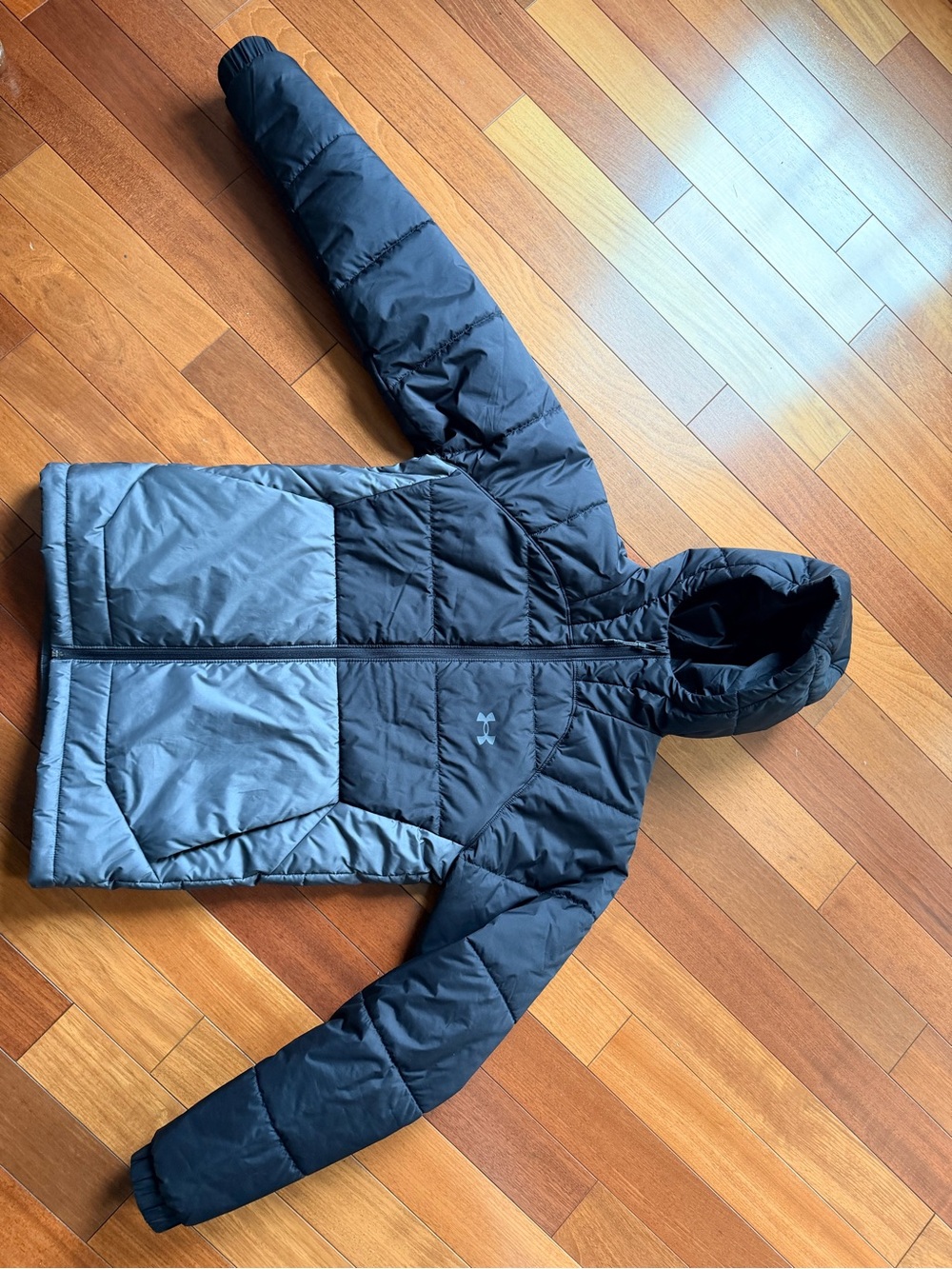 Under Armour Men’s Black and Gray Hooded Puffer Jacket
